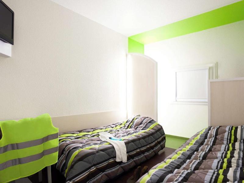 Hotelf1 Lyon Sud Oullins Renove Exterior photo